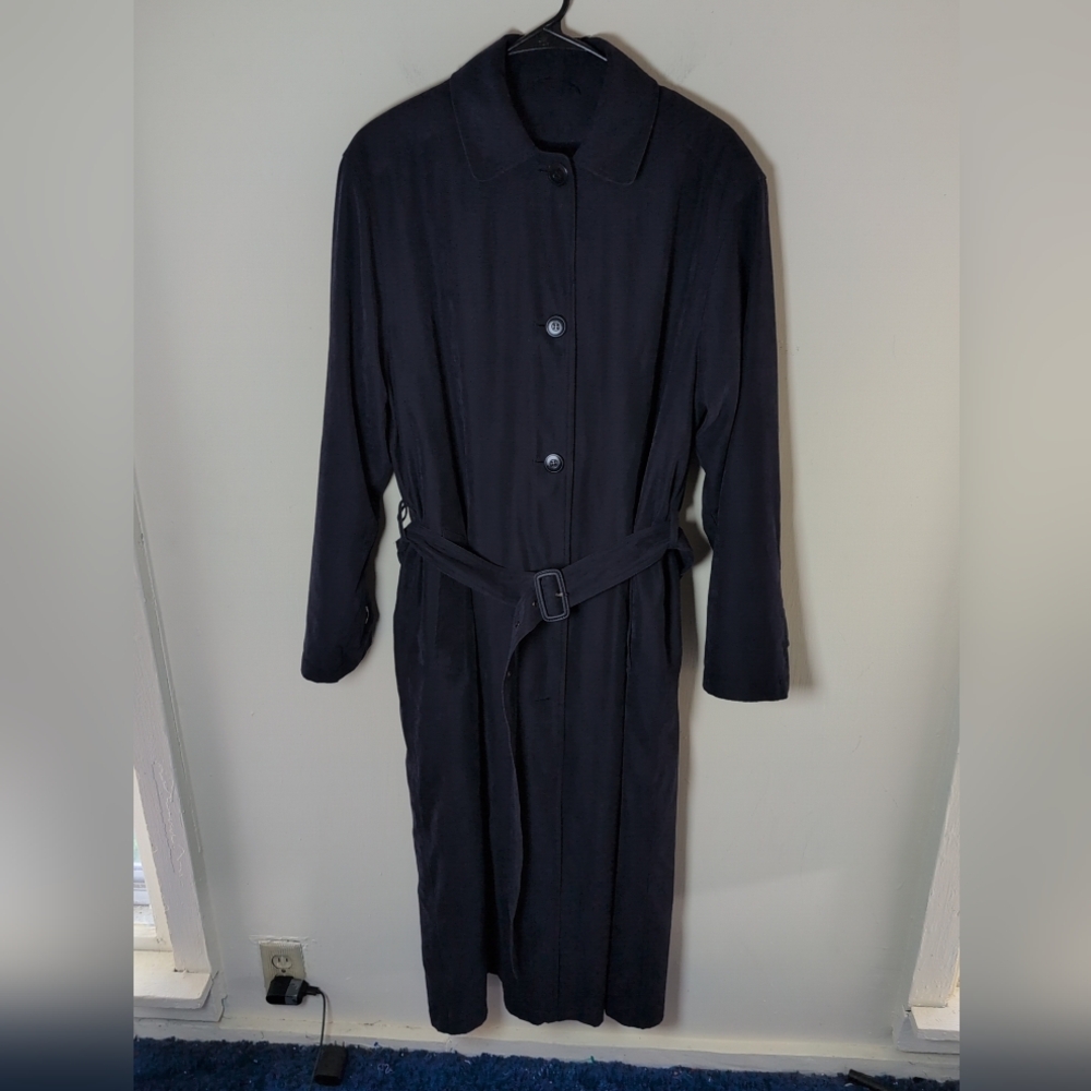London Fog Coat Women's 8 Navy Water Repellent Pockets Belt Buttons‎ Zip Liner